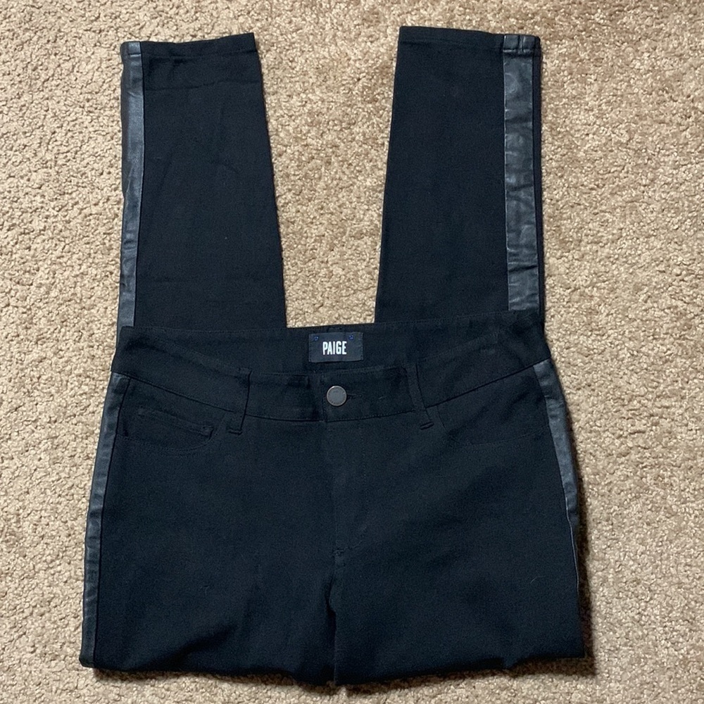 Paige Cropped black leggings / Jeggings with leather stripes, size 28, good cond
